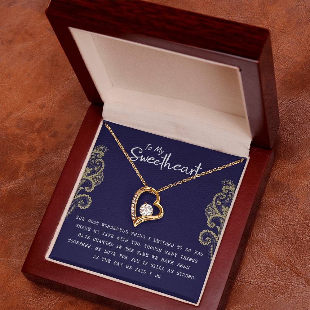 Wearing Cute® Endless Love Necklace