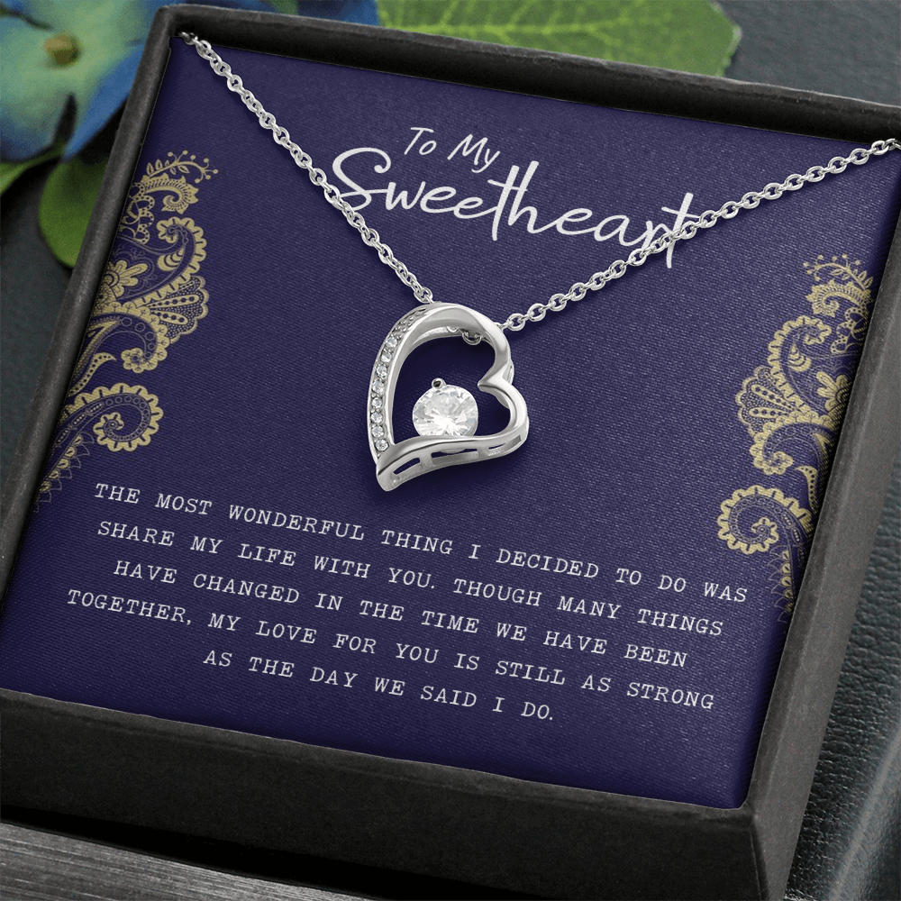 Wearing Cute® Endless Love Necklace