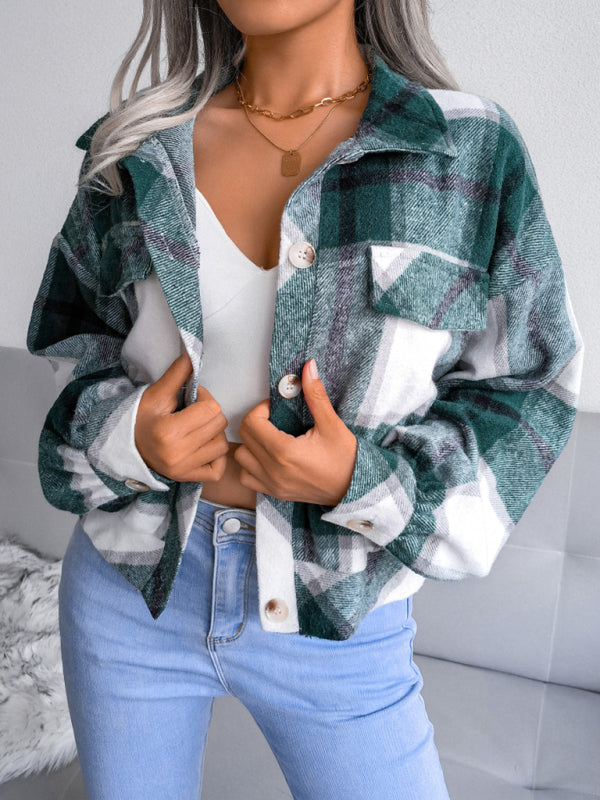 Women’s Thick Collared Plaid Flannel Cardigan With Button Front And Front Pockets