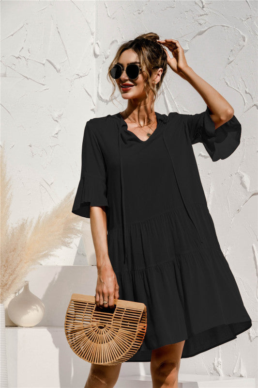 V-neck trumpet sleeve cake style stitching dress