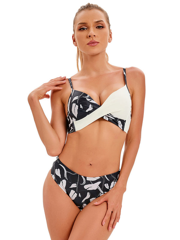 Women's Media Solid Color With Floral Print Split Bikini Top And Matching Buttom Swimming Set